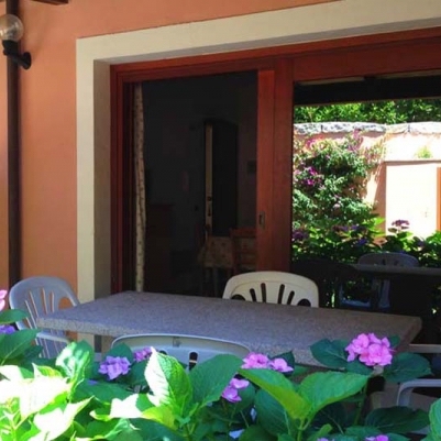 sabba_e_sa_pedra_bilocale_casa-vacanza-golfo-aranci_Sabba112b_peonia